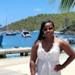 Meet your Posher, Donetta